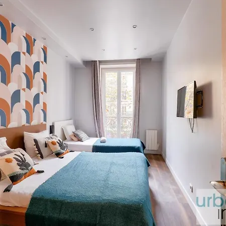 Apartment Urban Flat 57 - Luxury 4bdr Parisian Flat In *