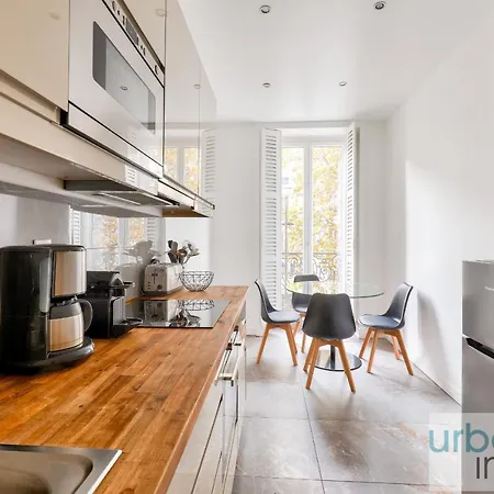 Urban Flat 57 - Luxury 4bdr Parisian Flat In Apartment